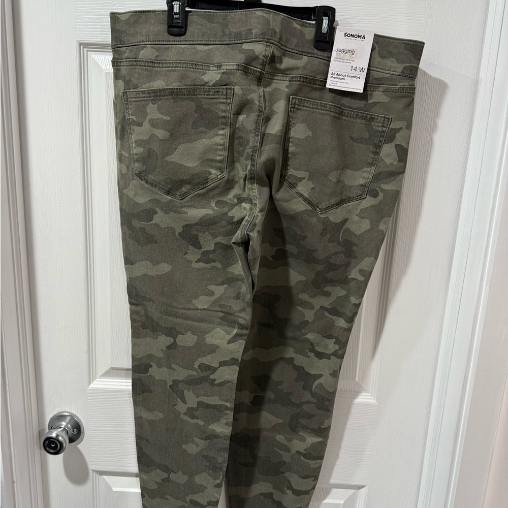 Sonoma All About Comfort Olive Jeggings